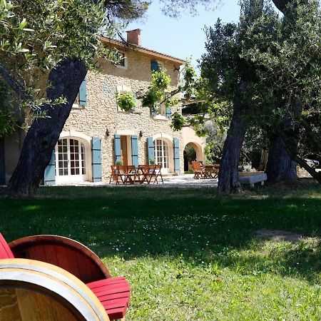 Desir De Provence Bed & Breakfast Sarrians Exterior photo