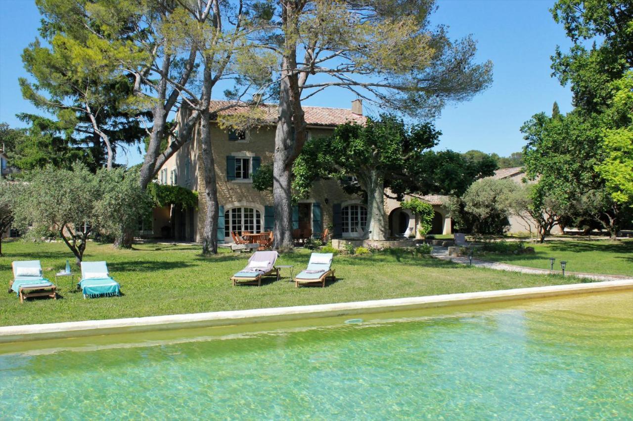 Desir De Provence Bed & Breakfast Sarrians Exterior photo