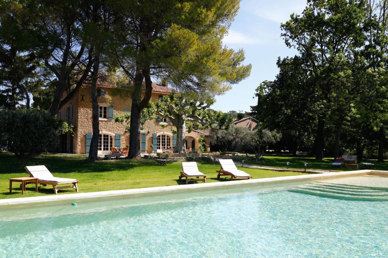 Desir De Provence Bed & Breakfast Sarrians Exterior photo